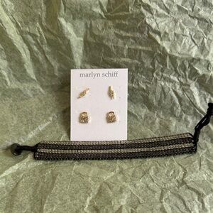 Marlyn Schiff Gold Color and Black Jewelry Set 2 stud earrings & 1 Bracelet NWOT